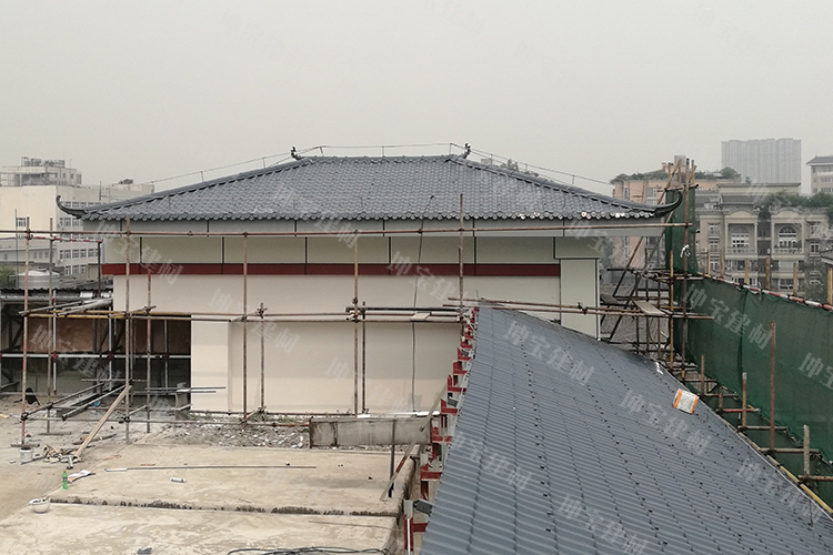 新葡的京集团8814合成树脂瓦助力成都西北中学建设健康校园——完工篇